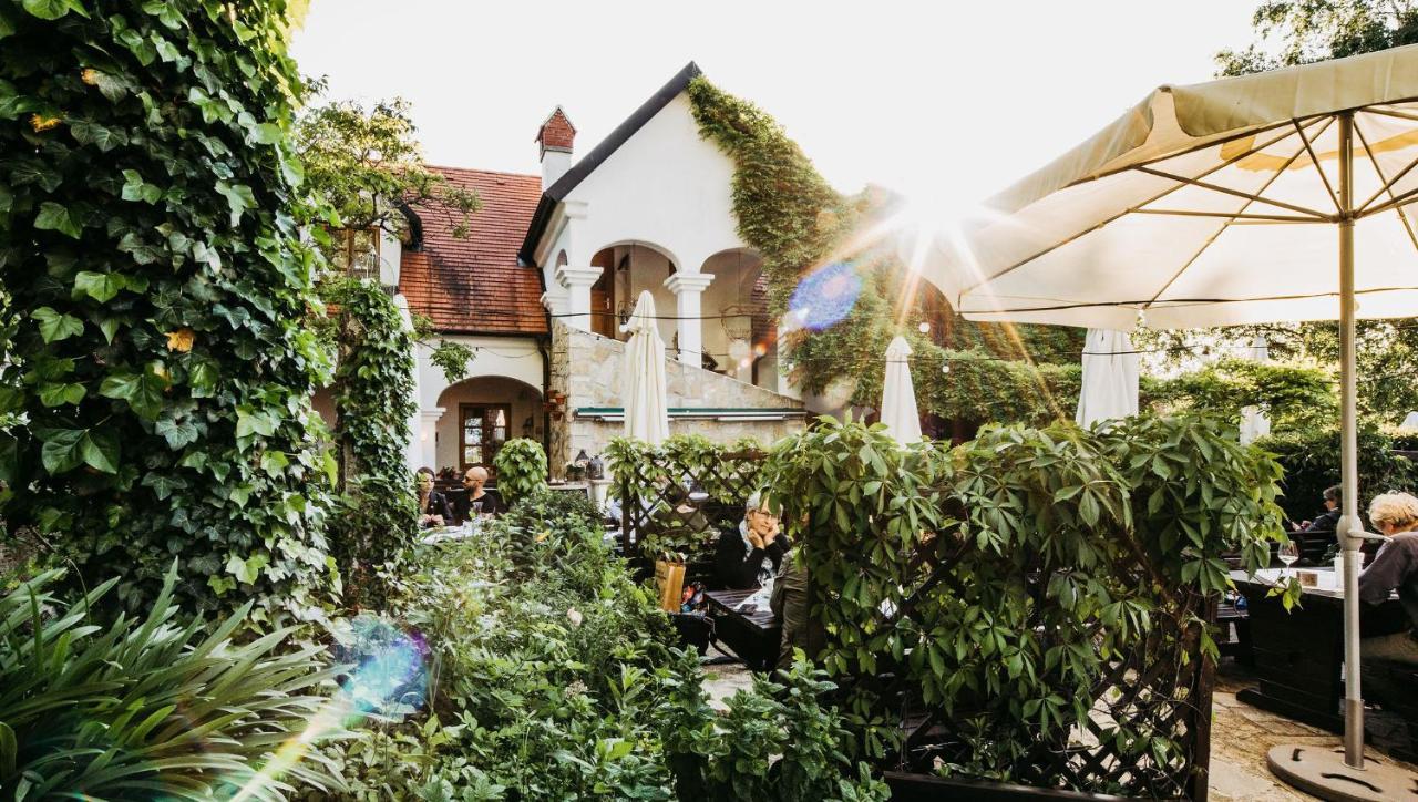 Oleander Romantik Zimmer Trausdorf an der Wulka Екстериор снимка